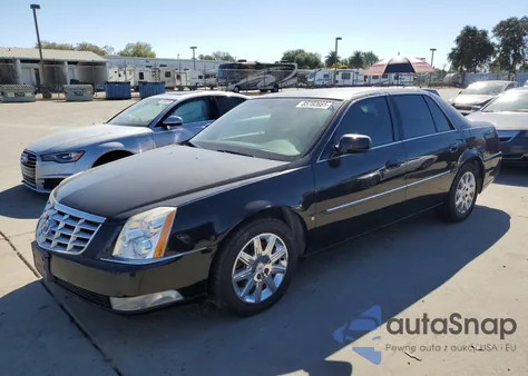 2006 Cadillac Dts z USA, uszkodzony, nr VIN 1G6KD57Y26U115600